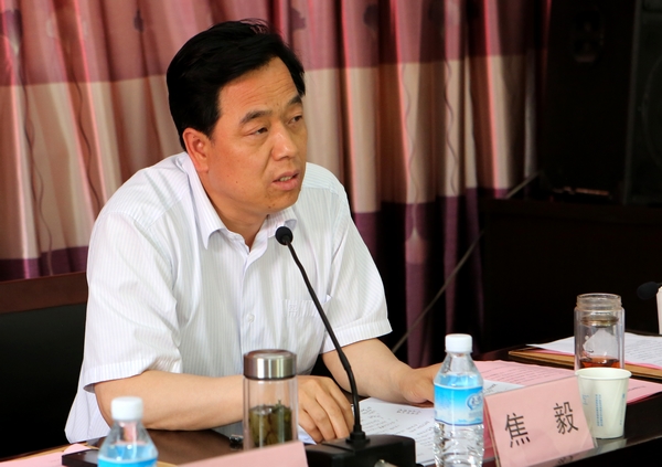 耀州區(qū)區(qū)委書記焦毅在會(huì)上講話 耀州區(qū)區(qū)委書記焦毅在會(huì)上講話